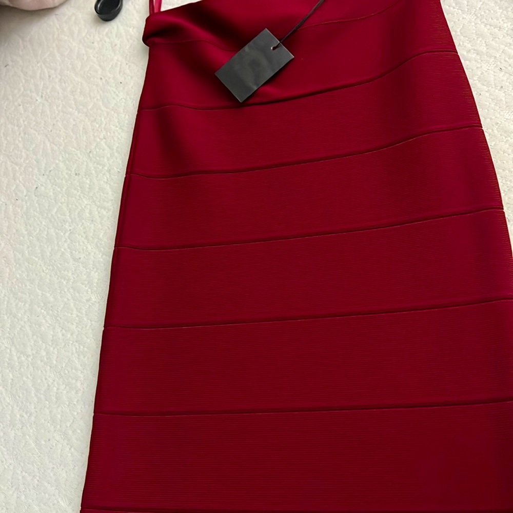 Brand new BCBGmaxazria skirt